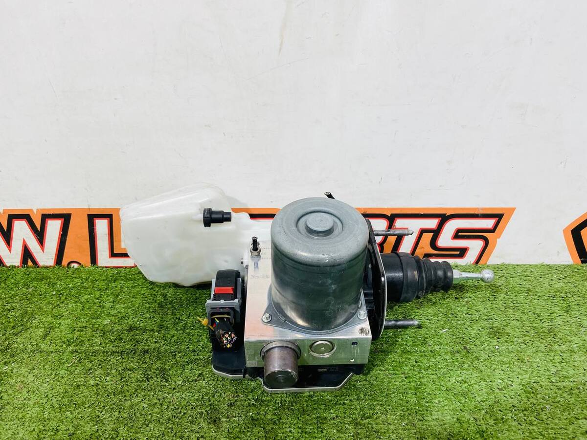 LR140558 Блок ABS Land Rover Discovery Sport L550 (2015-) Б/У